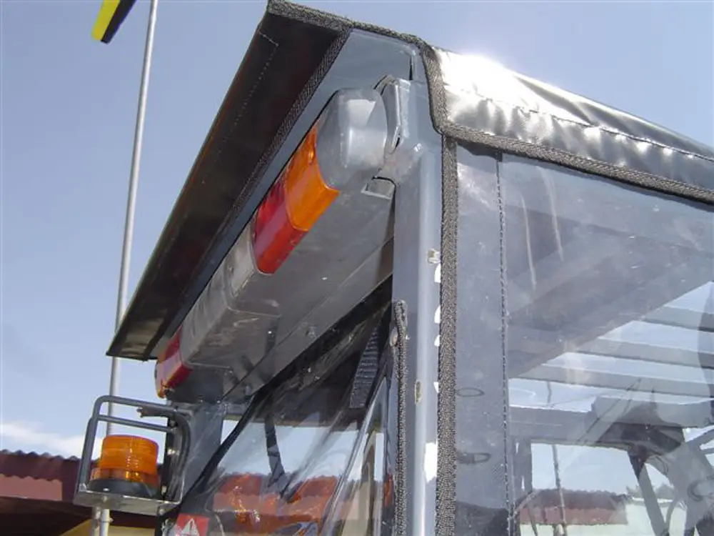 Douglas-Innovation-Hawkes-Bay-Commercial-Transport-Upholstery-Custom-Covers