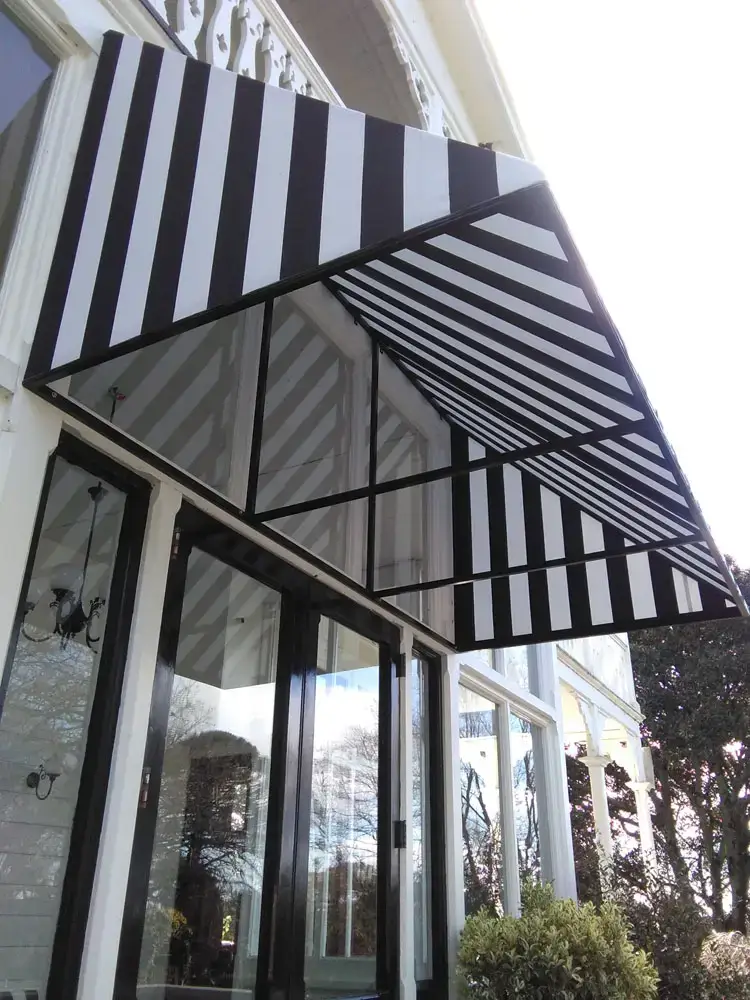Douglas-Innovation-Hawkes-Bay-Fixed-Frame-Awning-Commercial
