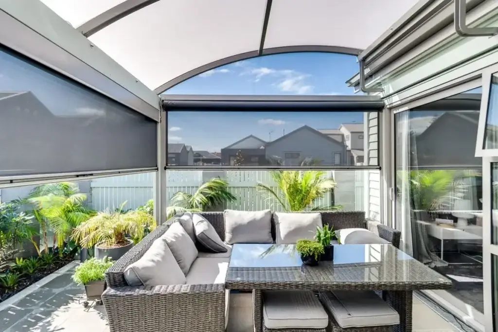 Douglas-Innovation-Hawkes-Bay-Outdoor-Living-Pergolas-Canopies-Archgola-Custom-Curved-Roof-Custom-Shade-Protection-outside-Shade