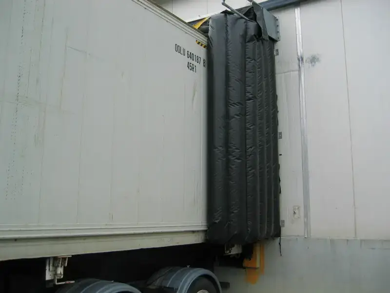 Douglas-Innovation-Hawkes-Bay-Textile-Custom-Solutions-McCains-loading-dock-cover